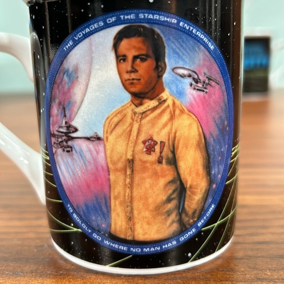 Vintage Star Trek 6 mug collection. Original series - Picture 4 of 9